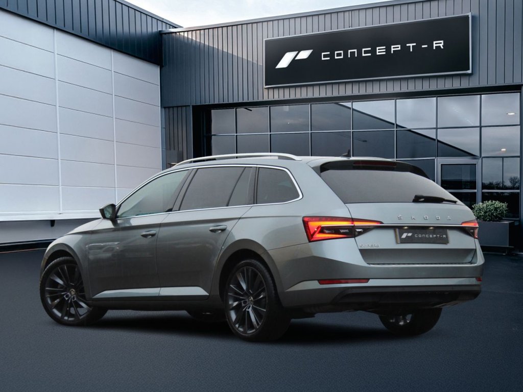 Used Skoda Superb 2021 for sale - 76535667: Photo 2