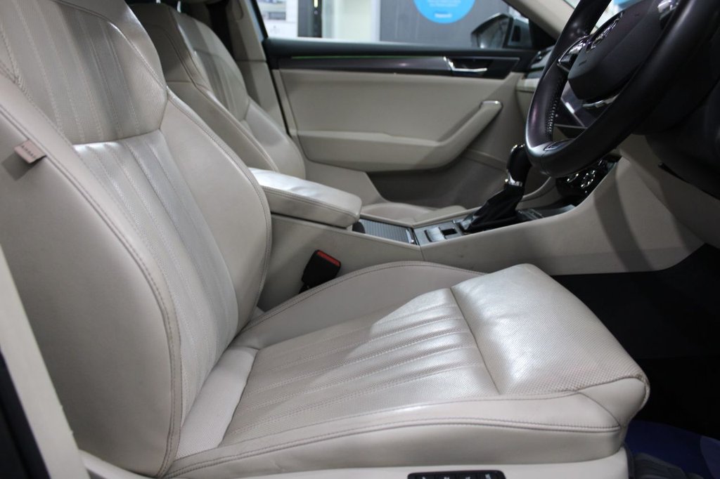 Used Skoda Superb 2021 for sale - 76535667: Photo 32