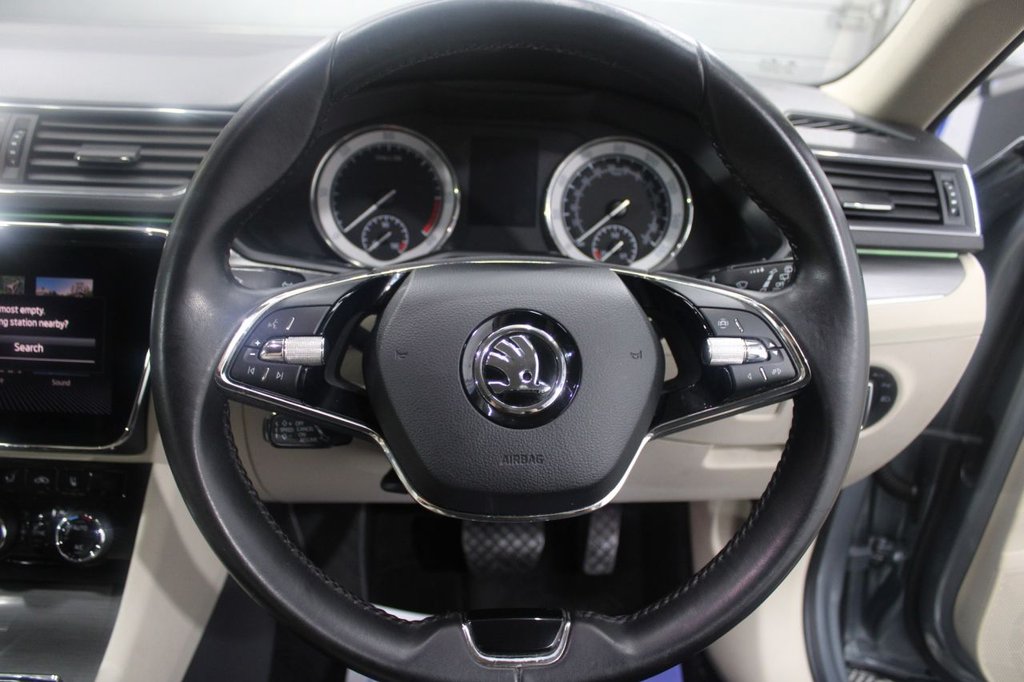 Used Skoda Superb 2021 for sale - 76535667: Photo 43