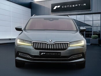 Used Skoda Superb 2021 for sale - 76535667: Photo