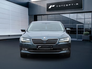Used Skoda Superb 2017 for sale - 79233482: Photo