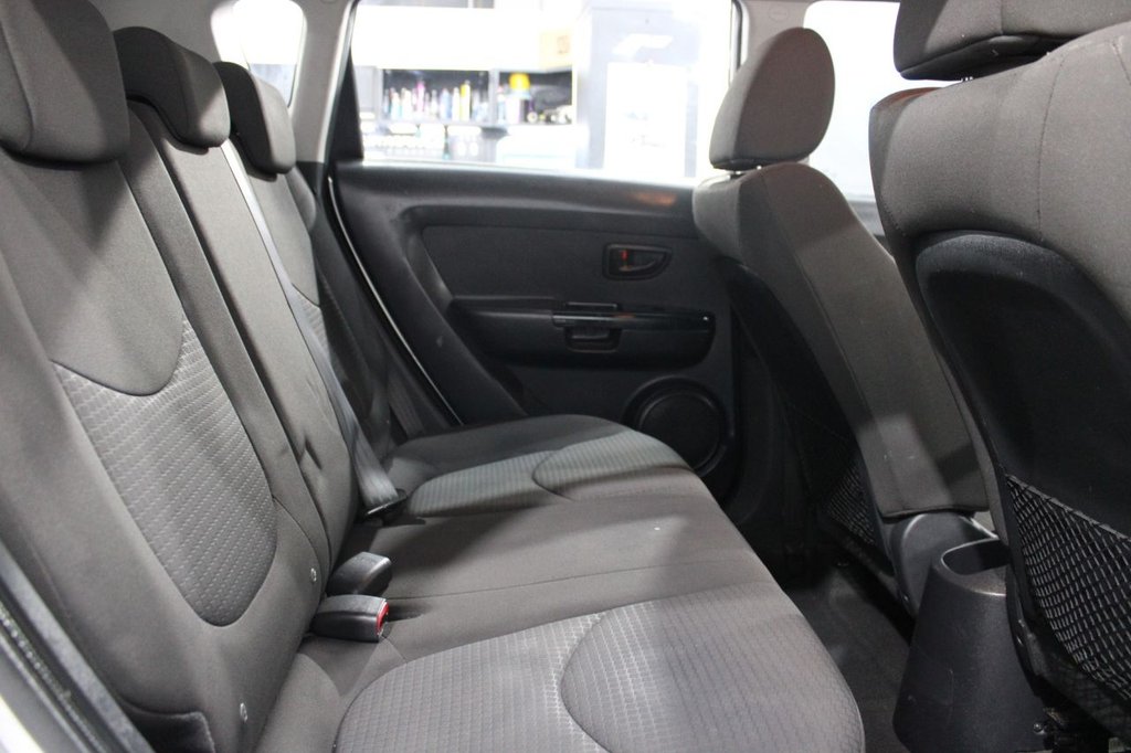 Used Kia Soul 2010 for sale - 76642377: Photo 25
