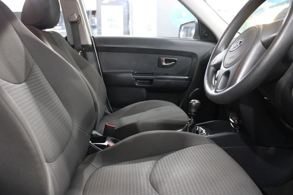 Used Kia Soul 2010 for sale - 76642377: Photo 30