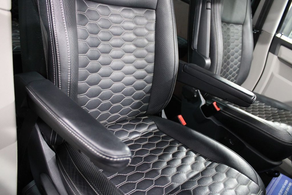 Used Volkswagen Transporter 2017 for sale - 77027134: Photo 30