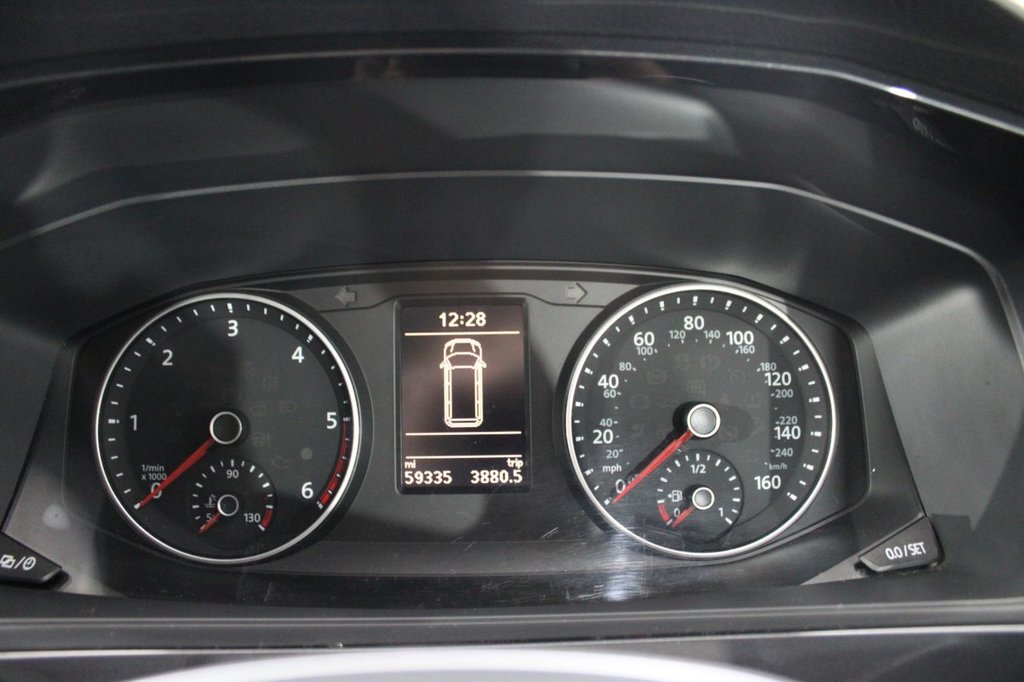 Used Volkswagen Transporter 2017 for sale - 77027134: Photo 32