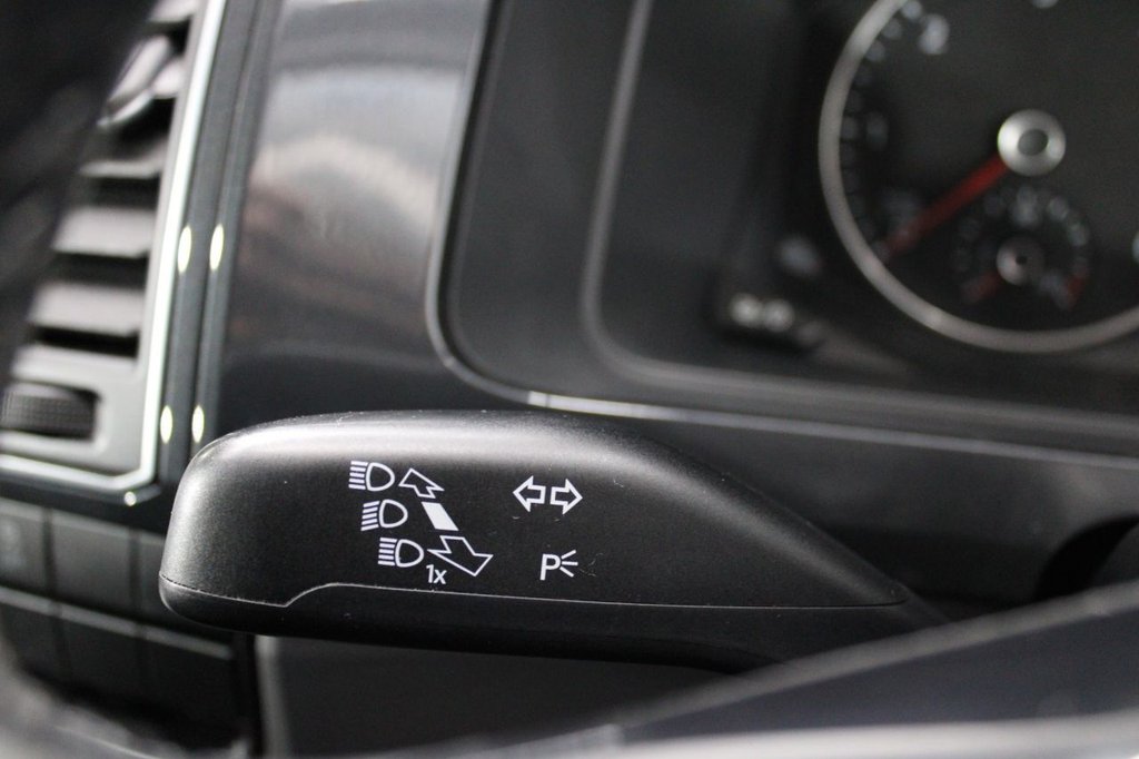 Used Volkswagen Transporter 2017 for sale - 77027134: Photo 38