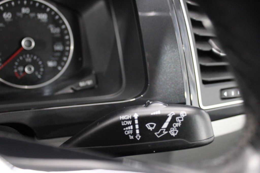 Used Volkswagen Transporter 2017 for sale - 77027134: Photo 39