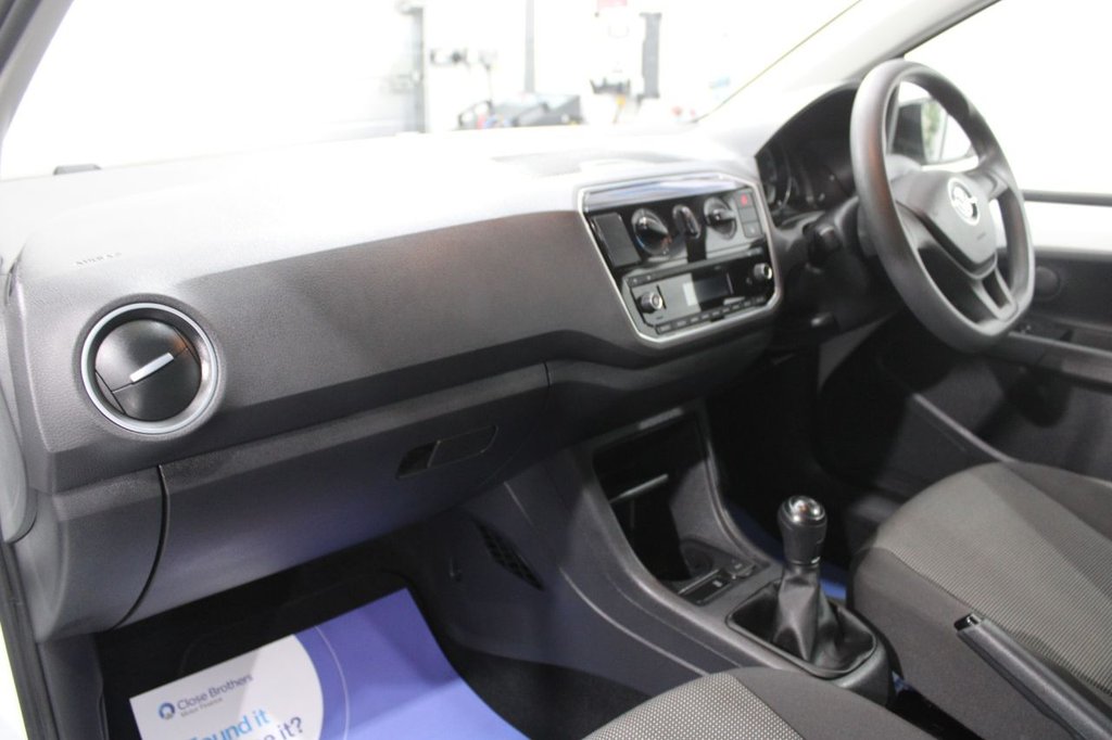 Used Volkswagen up! 2018 for sale - 76368207: Photo 16