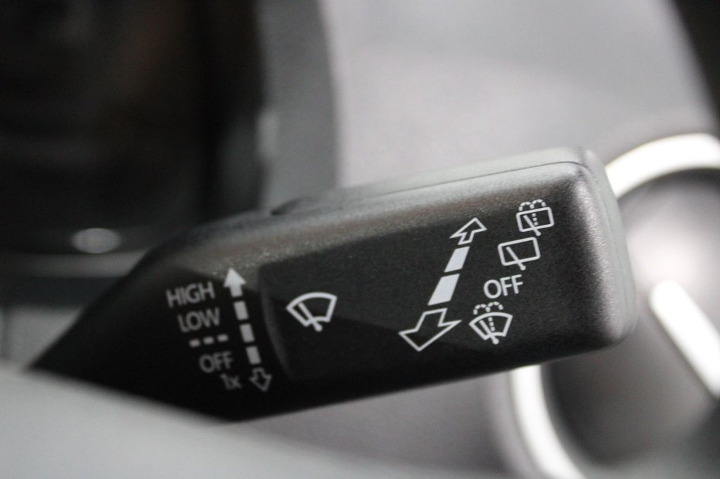 Used Volkswagen up! 2018 for sale - 76368207: Photo 33