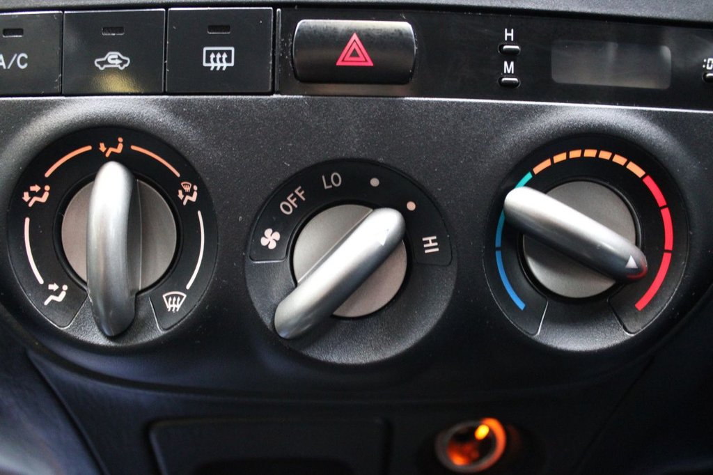 Used Toyota RAV4 2004 for sale - 76581981: Photo 48