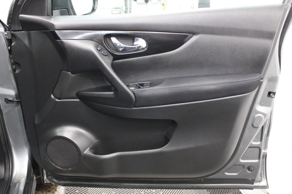 Used Nissan Qashqai 2014 for sale - 76962093: Photo 34