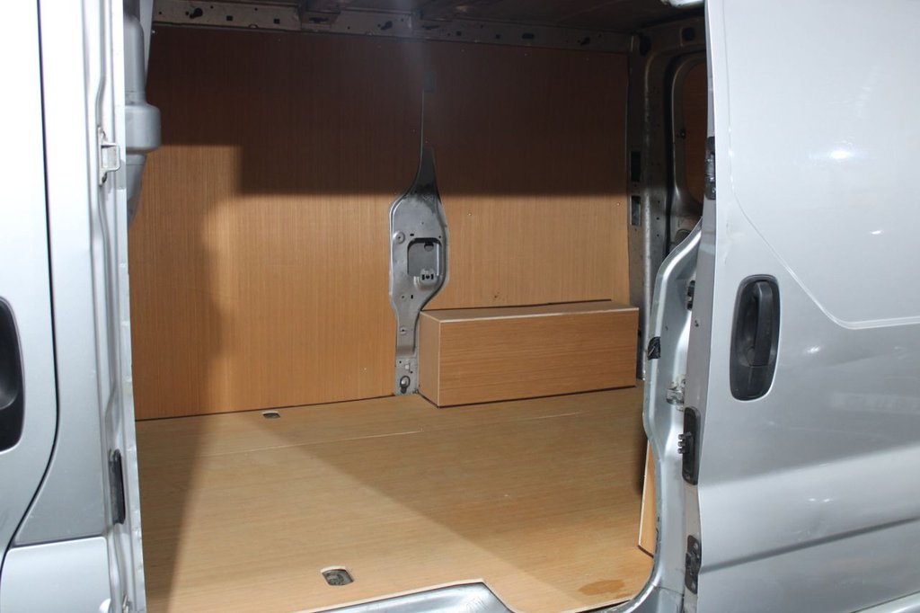 Used Vauxhall Vivaro 2014 for sale - 76470063: Photo 25