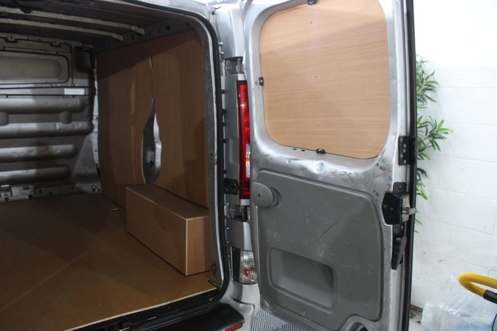 Used Vauxhall Vivaro 2014 for sale - 76470063: Photo 29