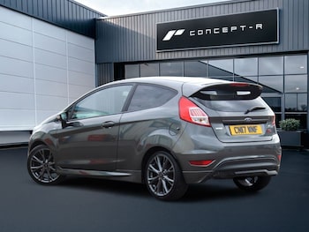 Used Ford Fiesta 2017 for sale - 79409081: Photo