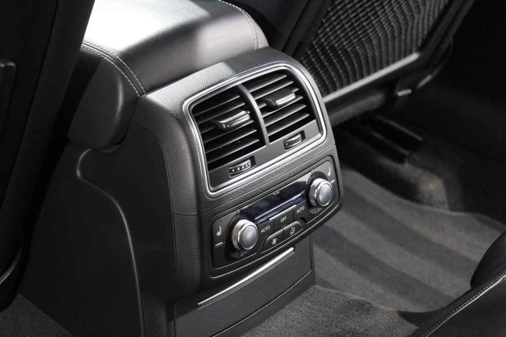 Used Audi RS6 2015 for sale - 77850026: Photo 27