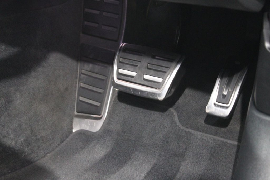 Used Audi RS6 2015 for sale - 77850026: Photo 45