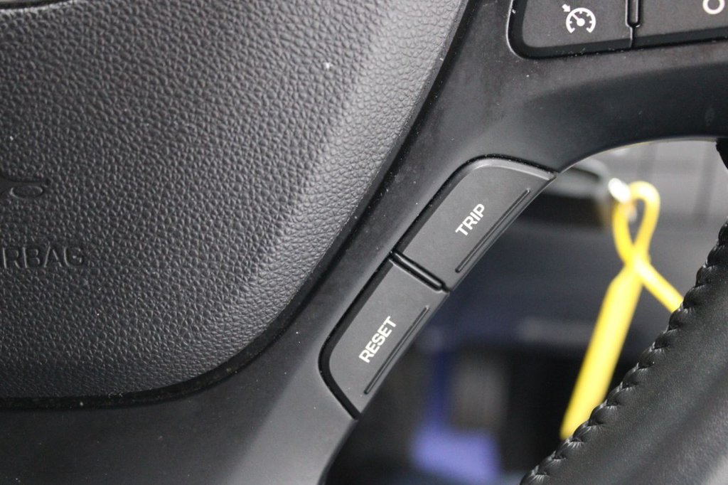 Used Hyundai i10 2018 for sale - 76950296: Photo 27