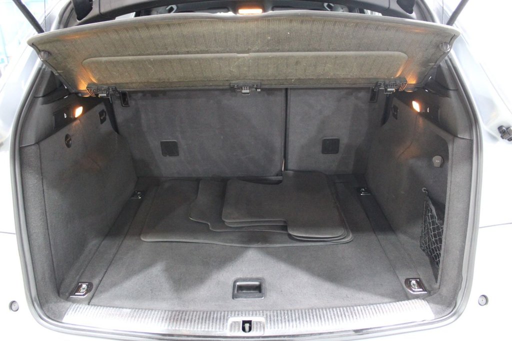 Used Audi Q5 2009 for sale - 77263147: Photo 35