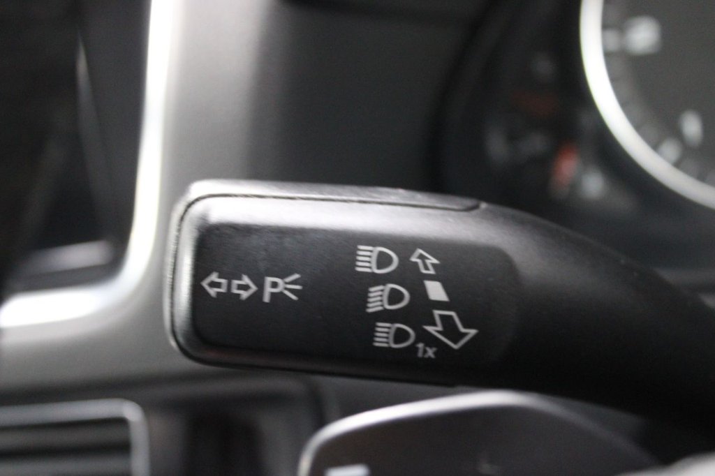 Used Audi Q5 2009 for sale - 77263147: Photo 45