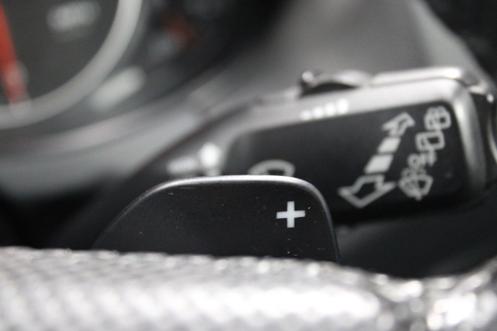 Used Audi Q5 2009 for sale - 77263147: Photo 47