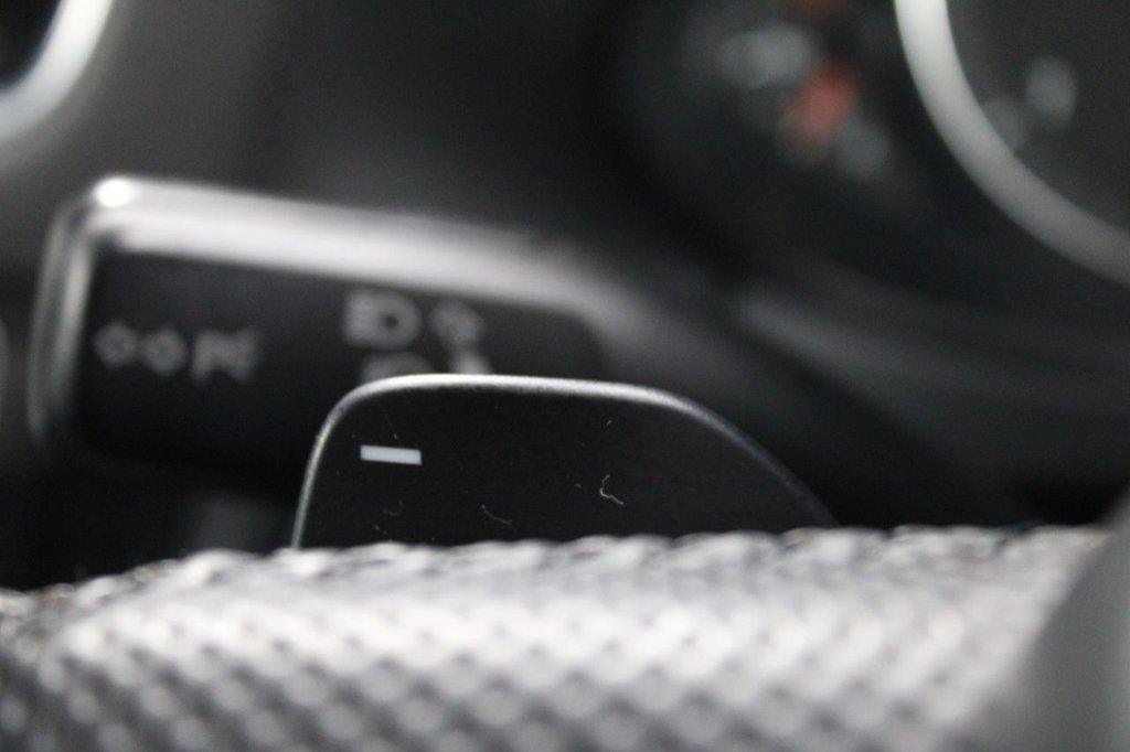 Used Audi Q5 2009 for sale - 77263147: Photo 48