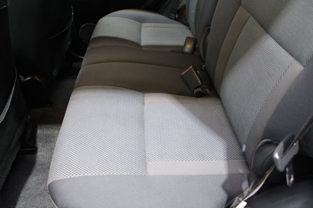 Used Toyota RAV4 2004 for sale - 76724326: Photo 21