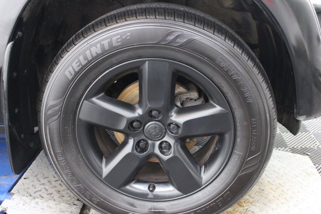 Used Toyota RAV4 2004 for sale - 76724326: Photo 9