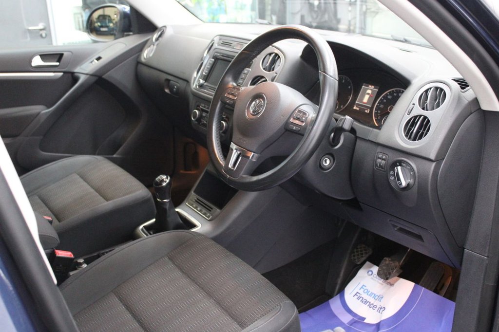 Used Volkswagen Tiguan 2011 for sale - 78096486: Photo 22