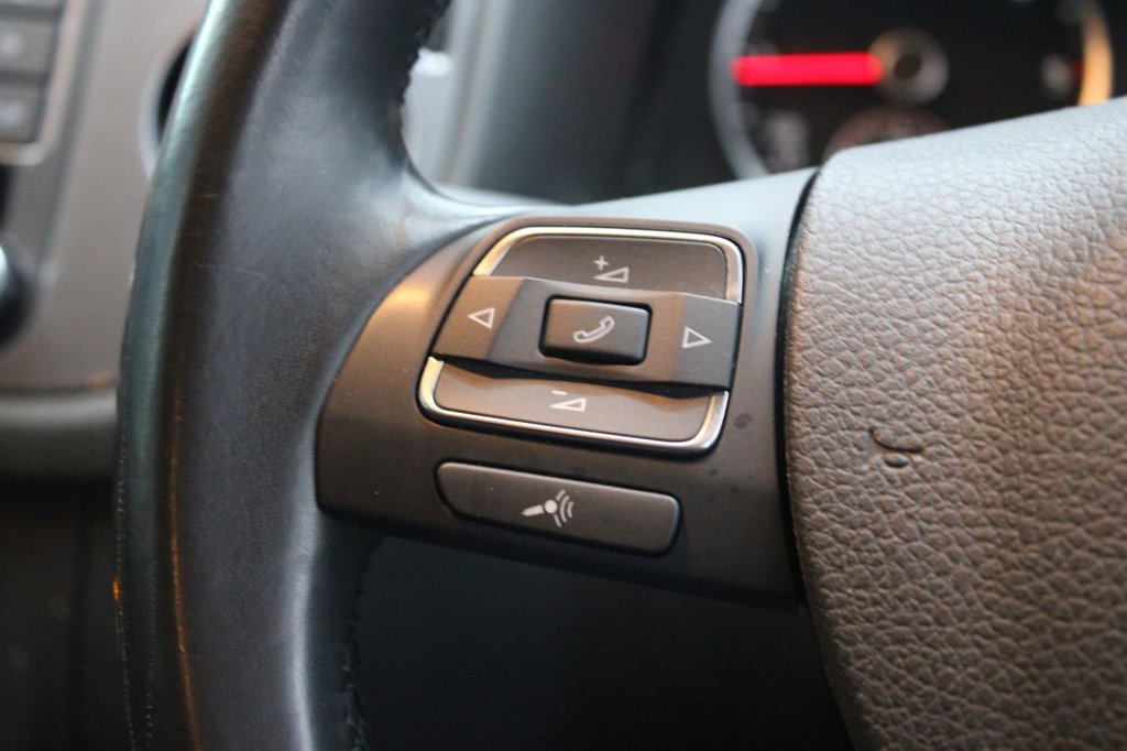 Used Volkswagen Tiguan 2011 for sale - 78096486: Photo 36