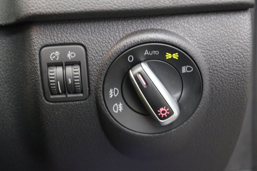 Used Volkswagen Tiguan 2011 for sale - 78096486: Photo 38