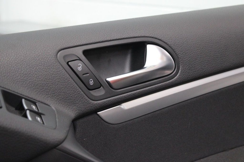 Used Volkswagen Tiguan 2011 for sale - 78096486: Photo 42