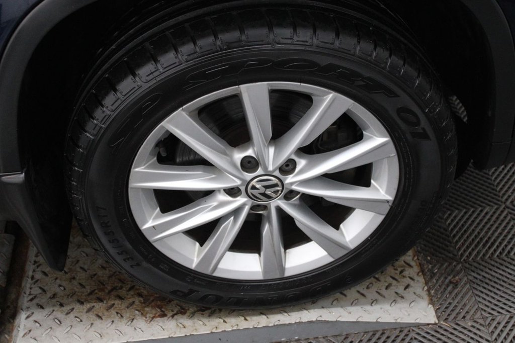 Used Volkswagen Tiguan 2011 for sale - 78096486: Photo 8