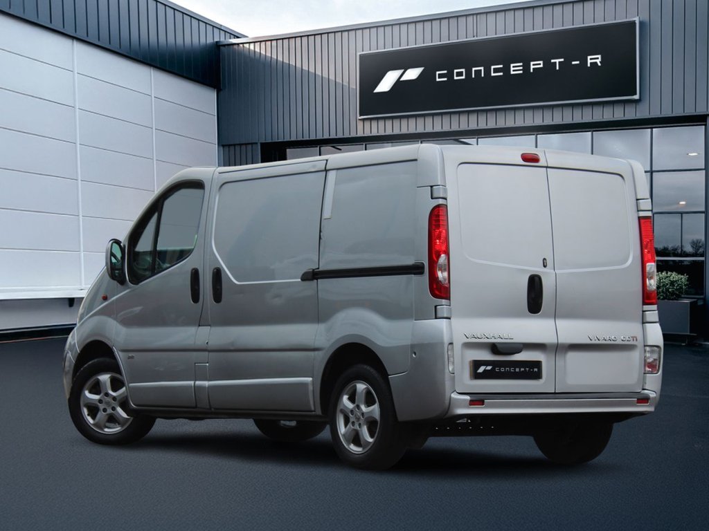 Used Vauxhall Vivaro 2014 for sale - 77383472: Photo 2