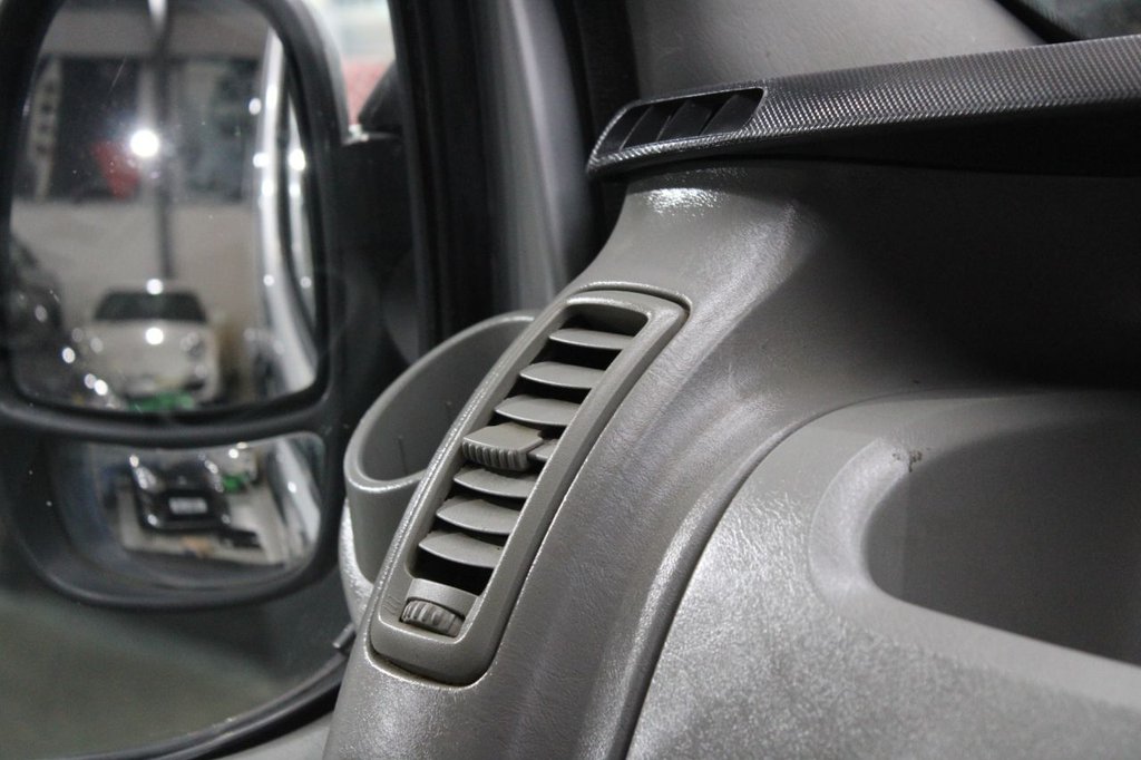 Used Vauxhall Vivaro 2014 for sale - 77383472: Photo 34