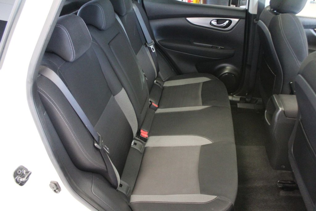 Used Nissan Qashqai 2017 for sale - 76883071: Photo 24