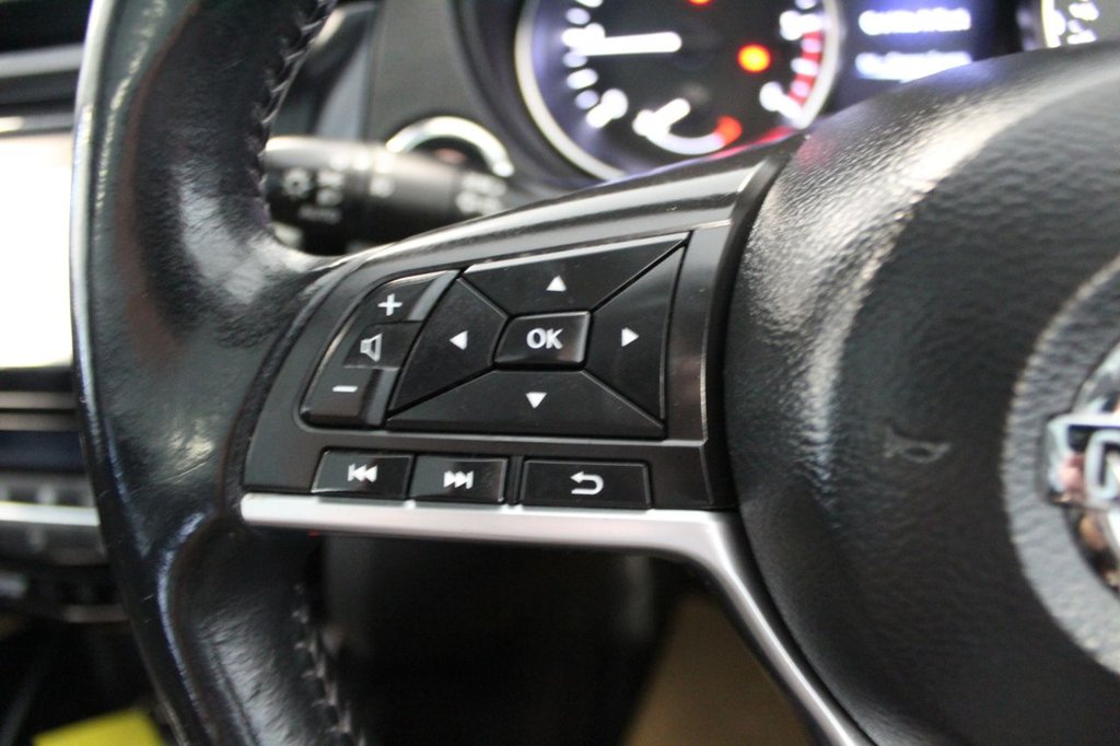 Used Nissan Qashqai 2017 for sale - 76883071: Photo 44