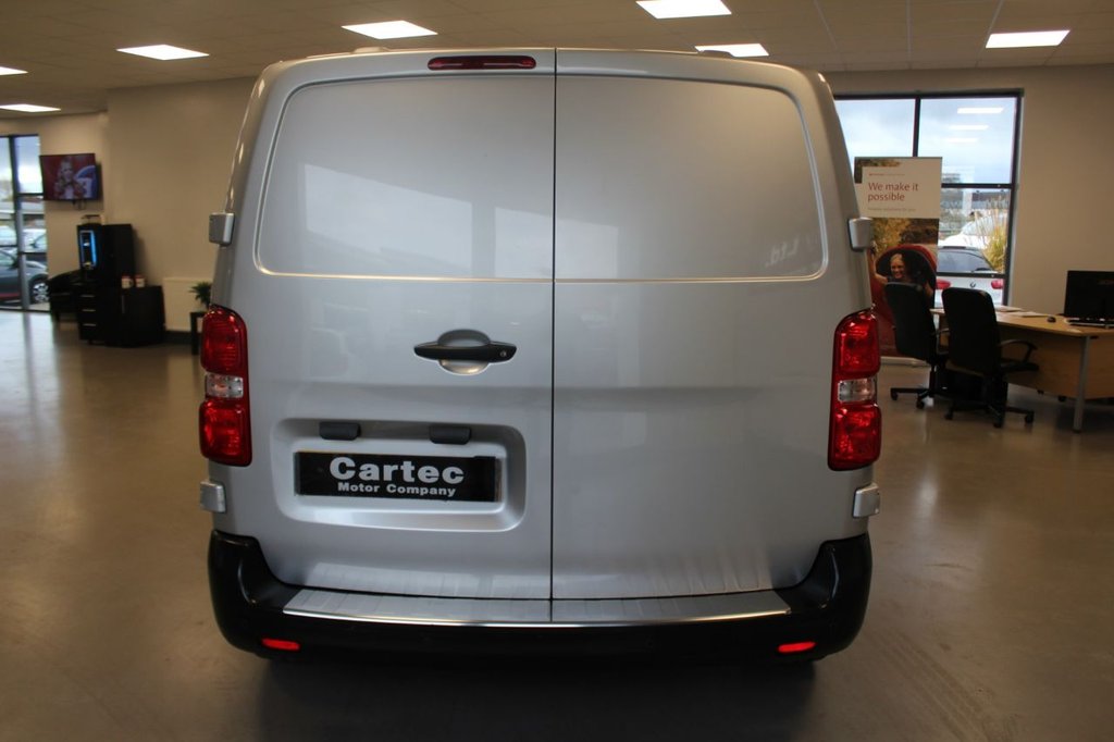 Used Citroen Dispatch 2018 for sale - 76883034: Photo 17