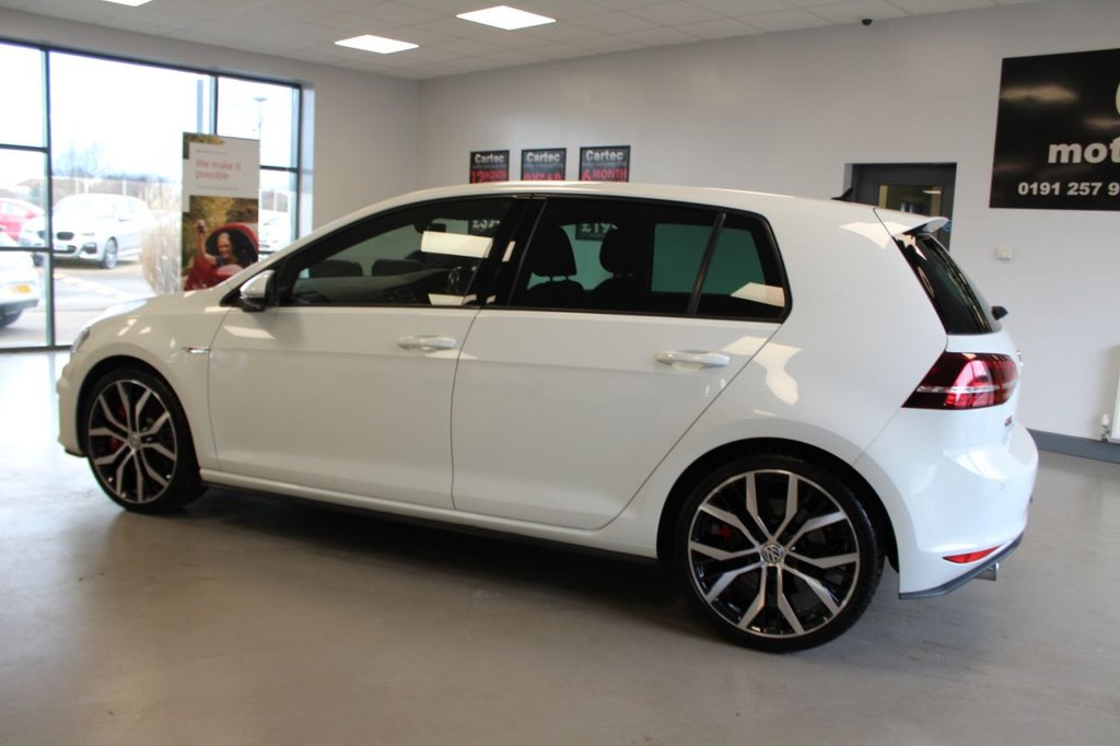 Used Volkswagen Golf 2016 for sale - 77594195: Photo 24