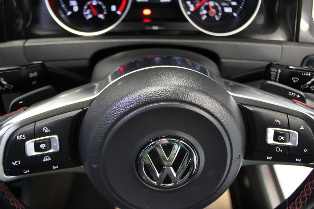 Used Volkswagen Golf 2016 for sale - 77594195: Photo 36