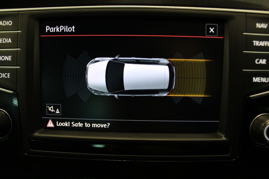 Used Volkswagen Golf 2016 for sale - 77594195: Photo 41