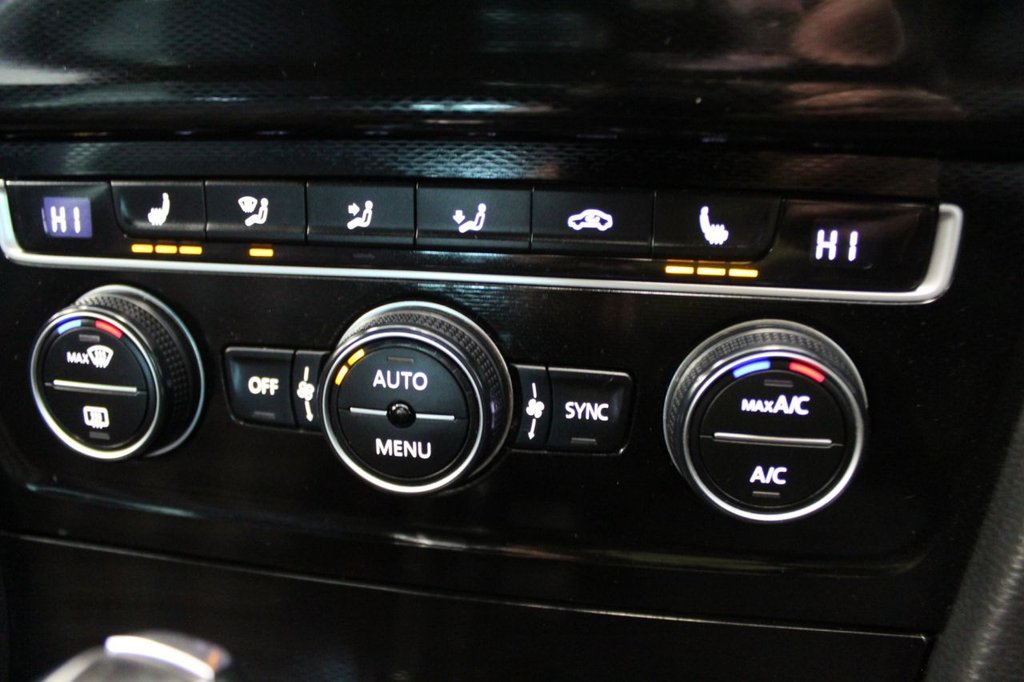 Used Volkswagen Golf 2016 for sale - 77594195: Photo 43