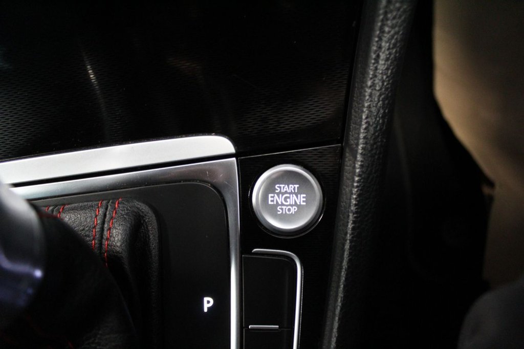 Used Volkswagen Golf 2016 for sale - 77594195: Photo 46