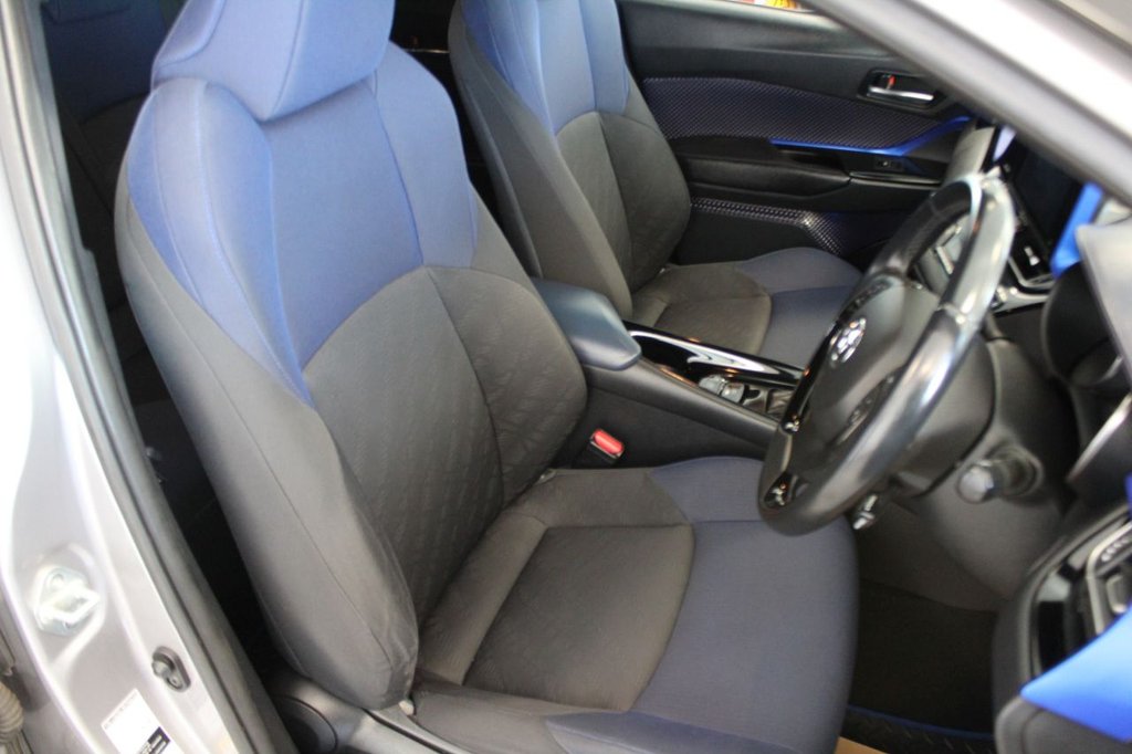 Used Toyota C-HR 2018 for sale - 76883095: Photo 18