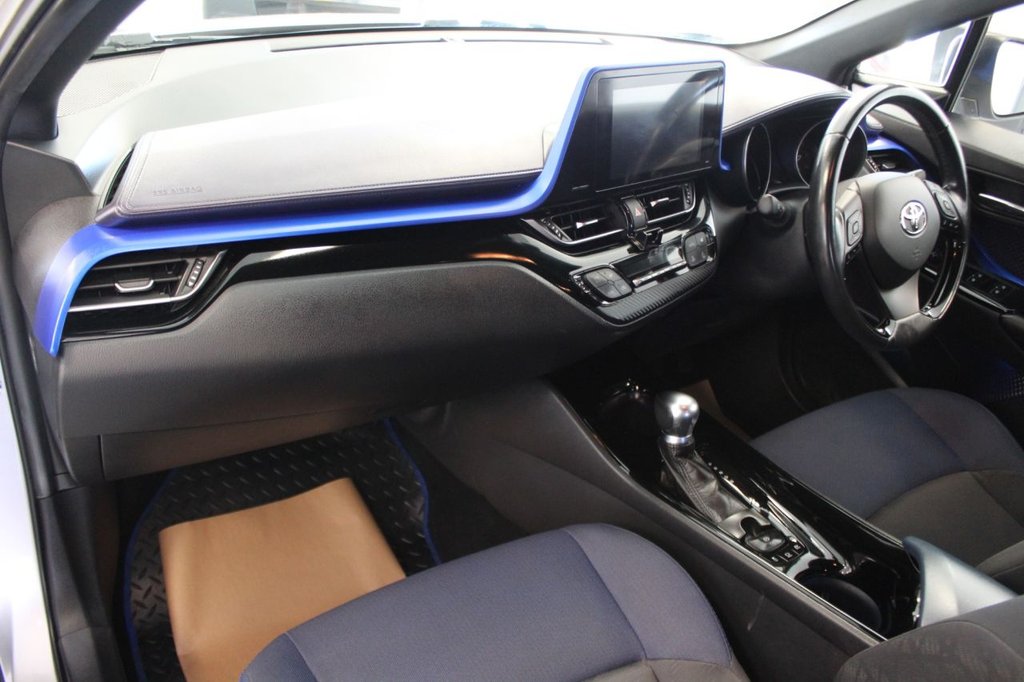 Used Toyota C-HR 2018 for sale - 76883095: Photo 20