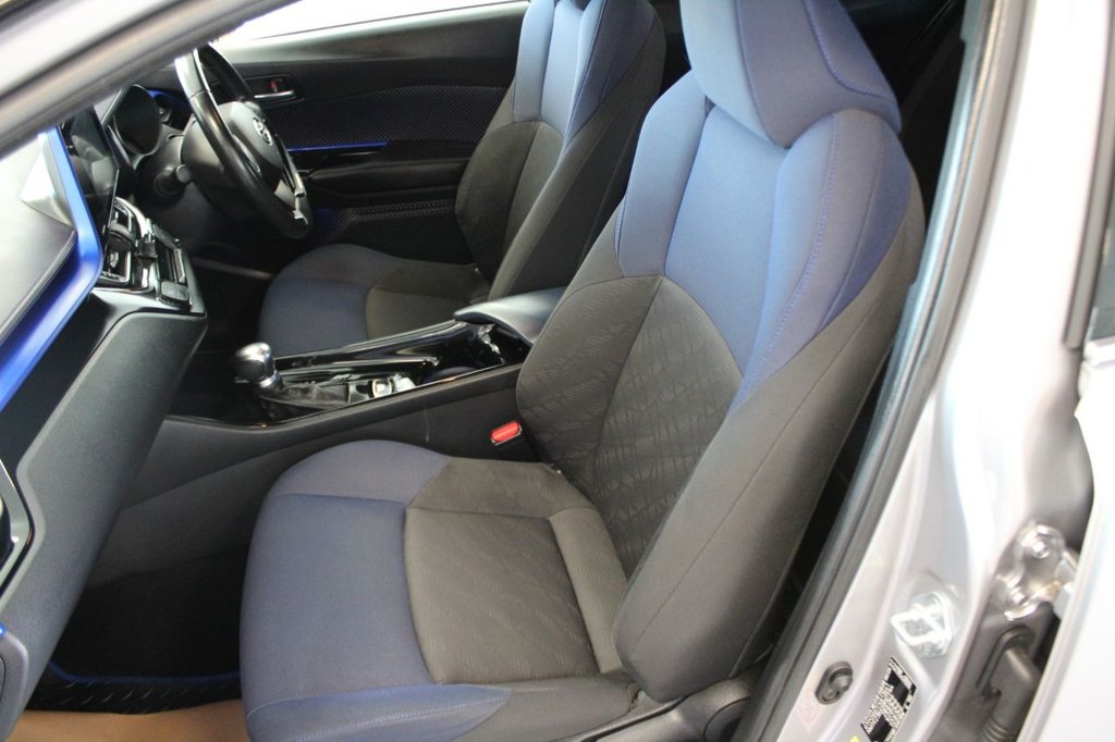 Used Toyota C-HR 2018 for sale - 76883095: Photo 21