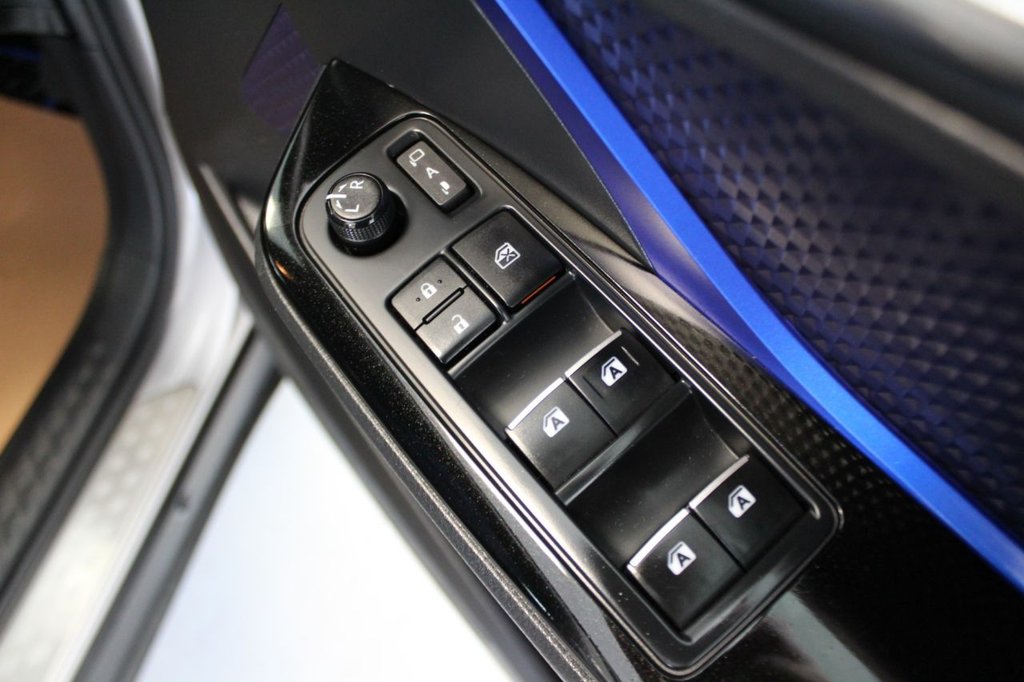 Used Toyota C-HR 2018 for sale - 76883095: Photo 47