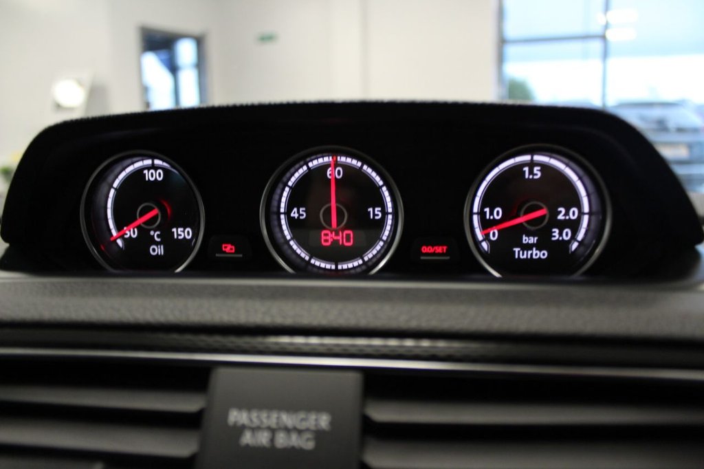 Used Volkswagen Scirocco 2018 for sale - 77477249: Photo 31