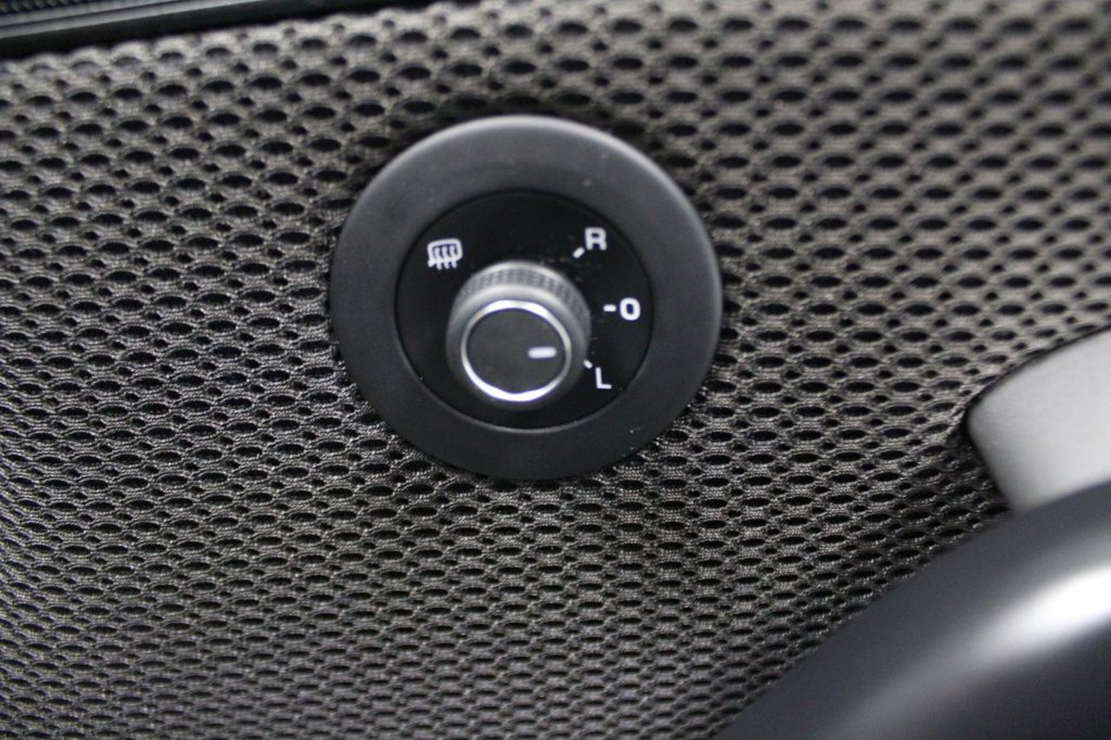 Used Volkswagen Scirocco 2018 for sale - 77477249: Photo 48