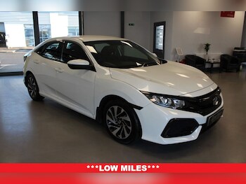 Used Honda Civic 2018 for sale - 77014371: Photo