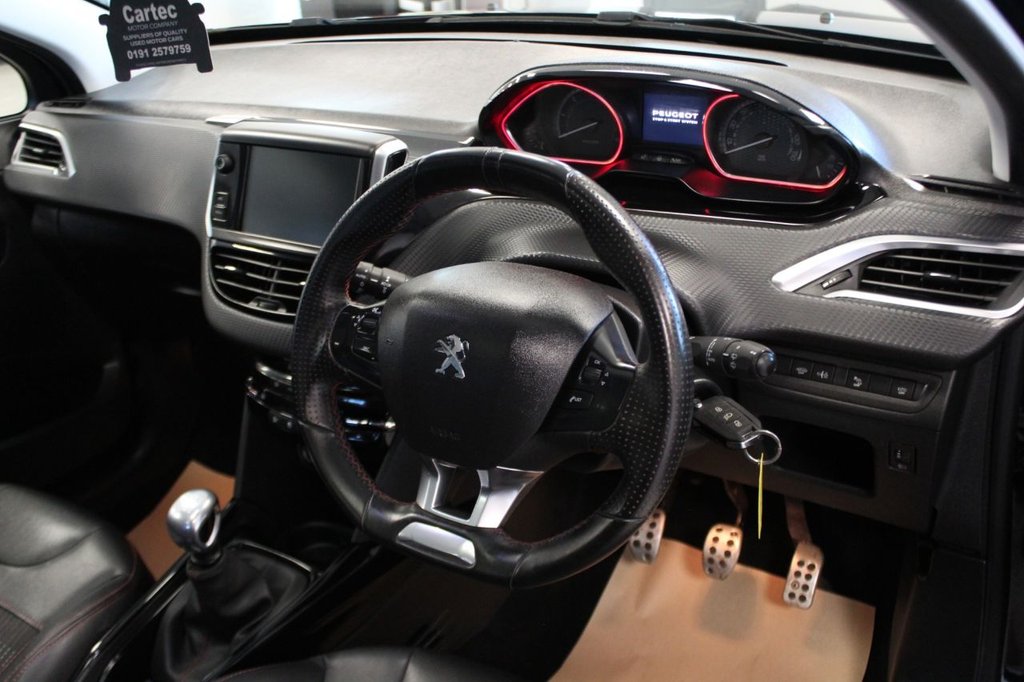 Used Peugeot 2008 2018 for sale - 76883226: Photo 16